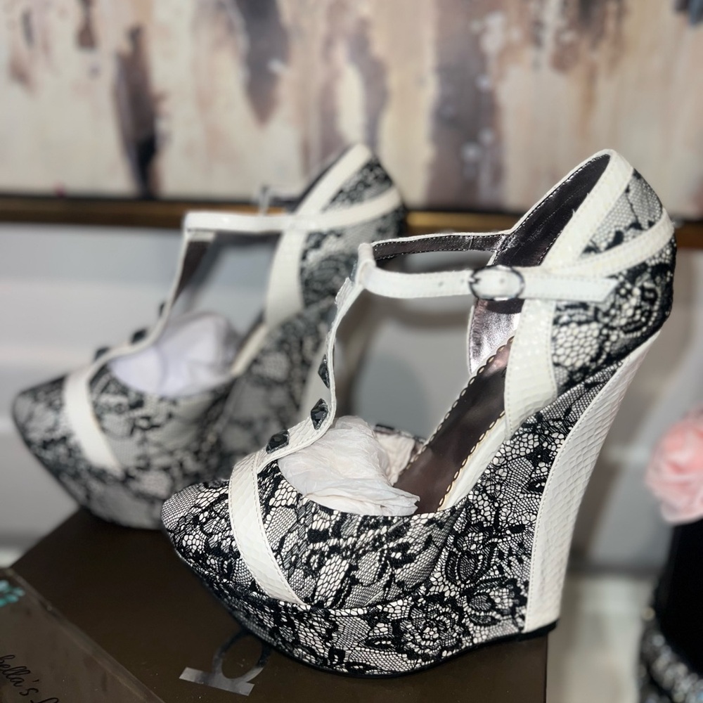 Bebe Paula wedge heels